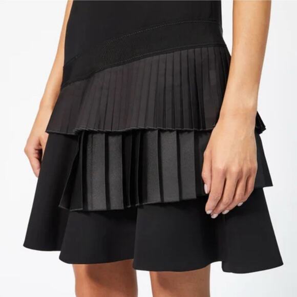 VICTORIA BECKHAM ASYMMETRIC PLEATED TIERED SLEEVELESS CREPE SHIFT DRESS SZ 4 - Picture 3 of 16